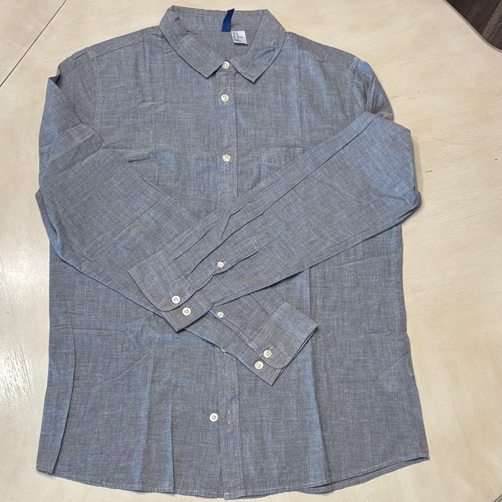 H&M Classic Gray Button-Down Shirt